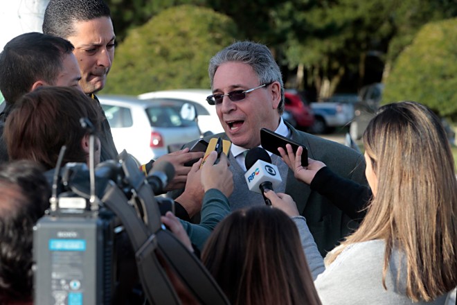 Presidente Bacellar explica para a imprensa como foi a reunião com a organizada. | Albari Rosa