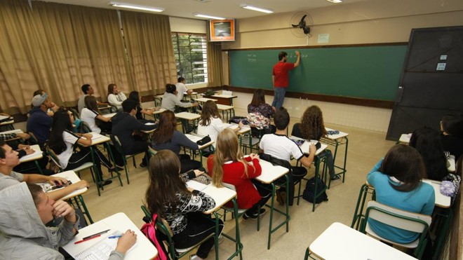 Edital oferece vaga para professores em todas as cidades do estado | Aniele Nascimento/Gazeta do Povo