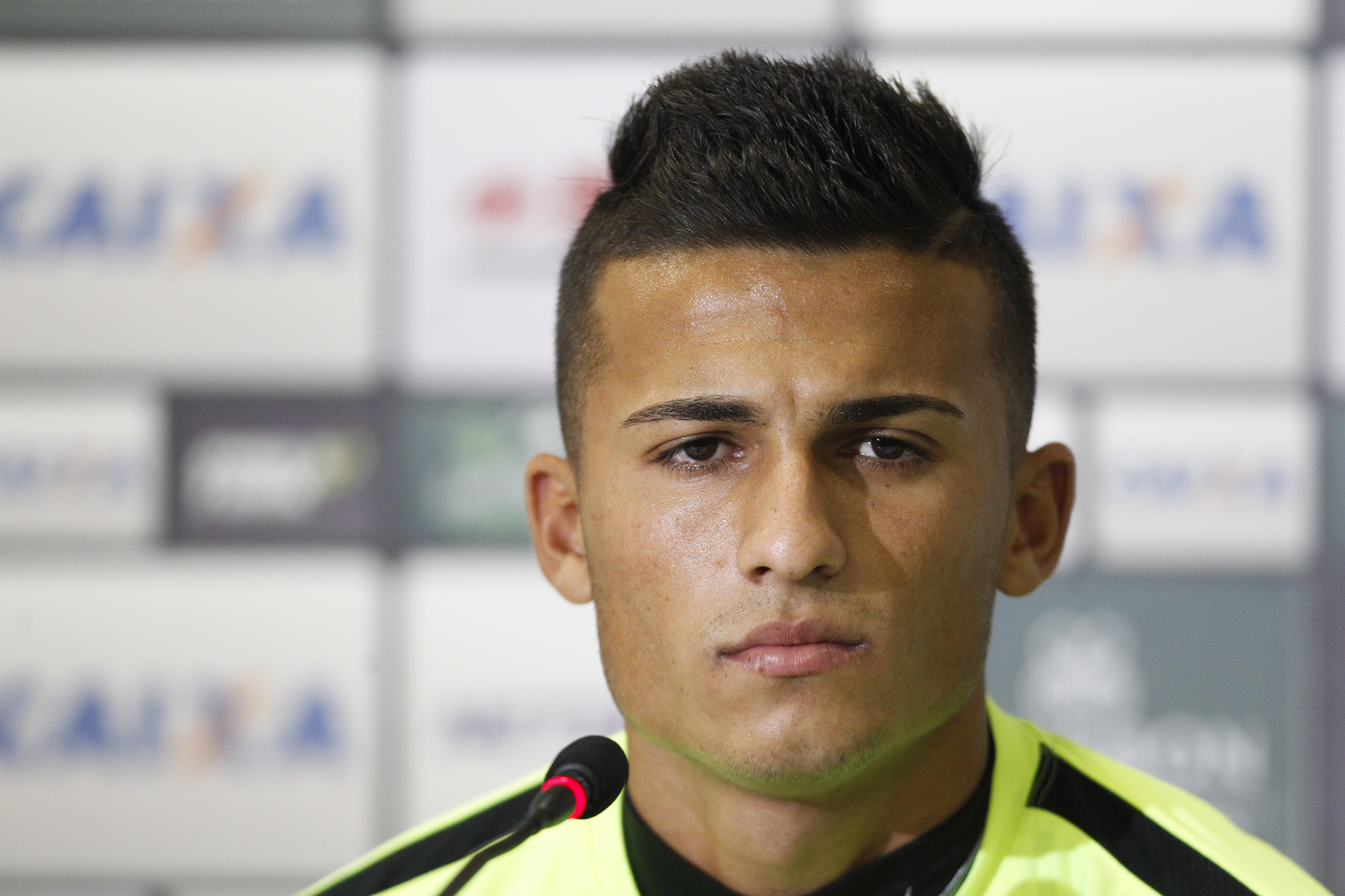 Revelação do Coxa, Guilherme Parede está negociando com clube do futebol chinês. | Daniel Castellano/Gazeta do Povo