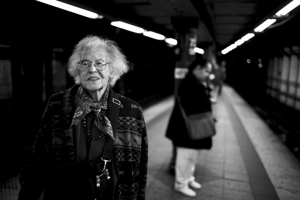 Afeminista e advogada Ruth Proskauer Smith (foto) doou seu corpo à universidade, mas foi enterrada como indigente | Ozier Muhammad/NYT