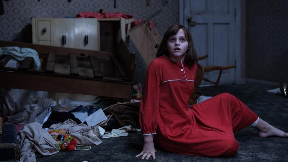 Filme conta a história conhecida como poltergeist de Enfield, que levou casal de demonologistas a Londres nos anos 1970. | Matt Kennedy/Divulgação