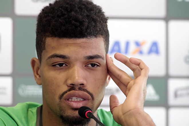 Não foi a primeira vez que Juninho virou alvo de assédio de outros clubes. Em maio, o Flamengo tentou a contratação. | Albari Rosa/Gazeta do Povo