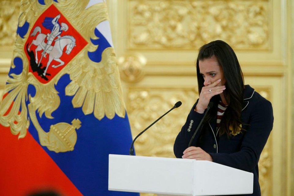 Entre as estrelas russas que não poderão vir ao Rio, a principal delas será Yelena Isinbayeva, bicampeã olímpica do salto com vara | ALEXANDER ZEMLIANICHENKO/AFP