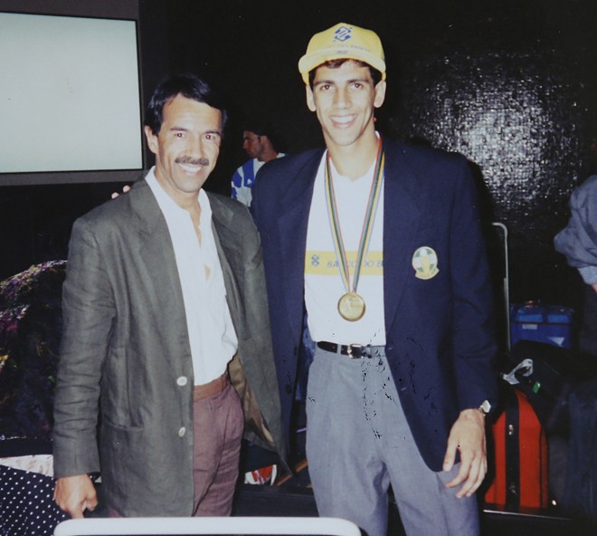 Militão e o campeão olímpico Maurício na volta de Barcelona-1992. | Arquivo pessoal
