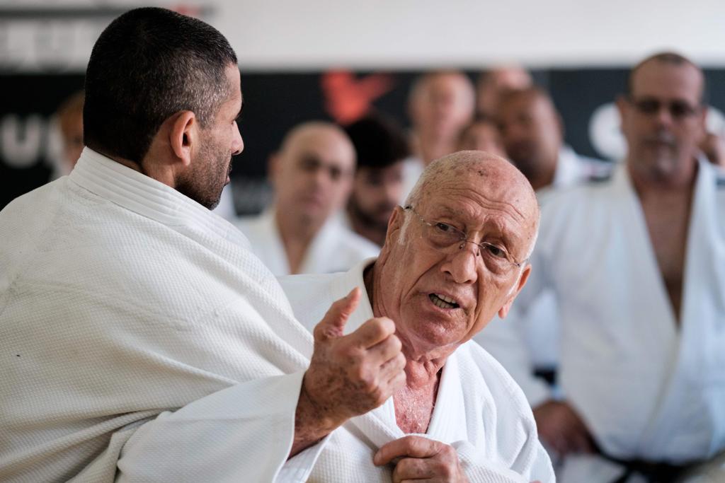 Georges Mehdi expandiu o judô para além da comunidade japonesa no Brasil. | YASUYOSHI CHIBA/AFP