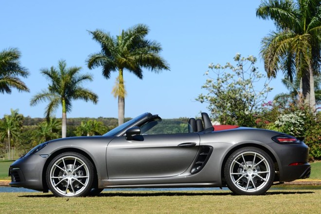 Porsche Boxster 718. |