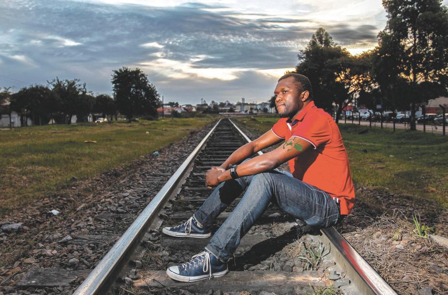 | / Foto: Daniel Castellano / Arte sobre foto: Benett