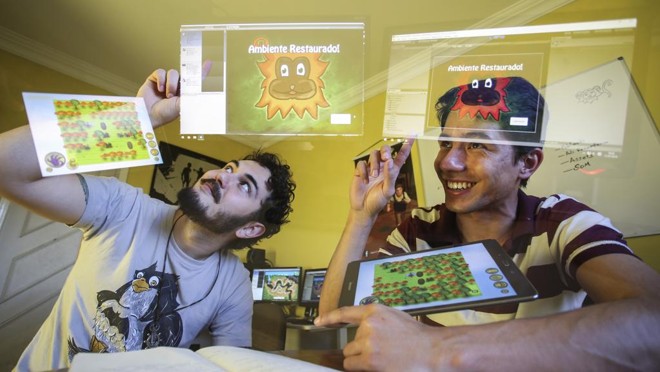 Alexandre e Wesley são sócios da Mustache Games e buscam patrocínio. | Daniel Castellano/Gazeta do Povo