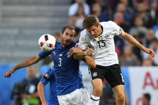 | PATRIK STOLLARZ/AFP