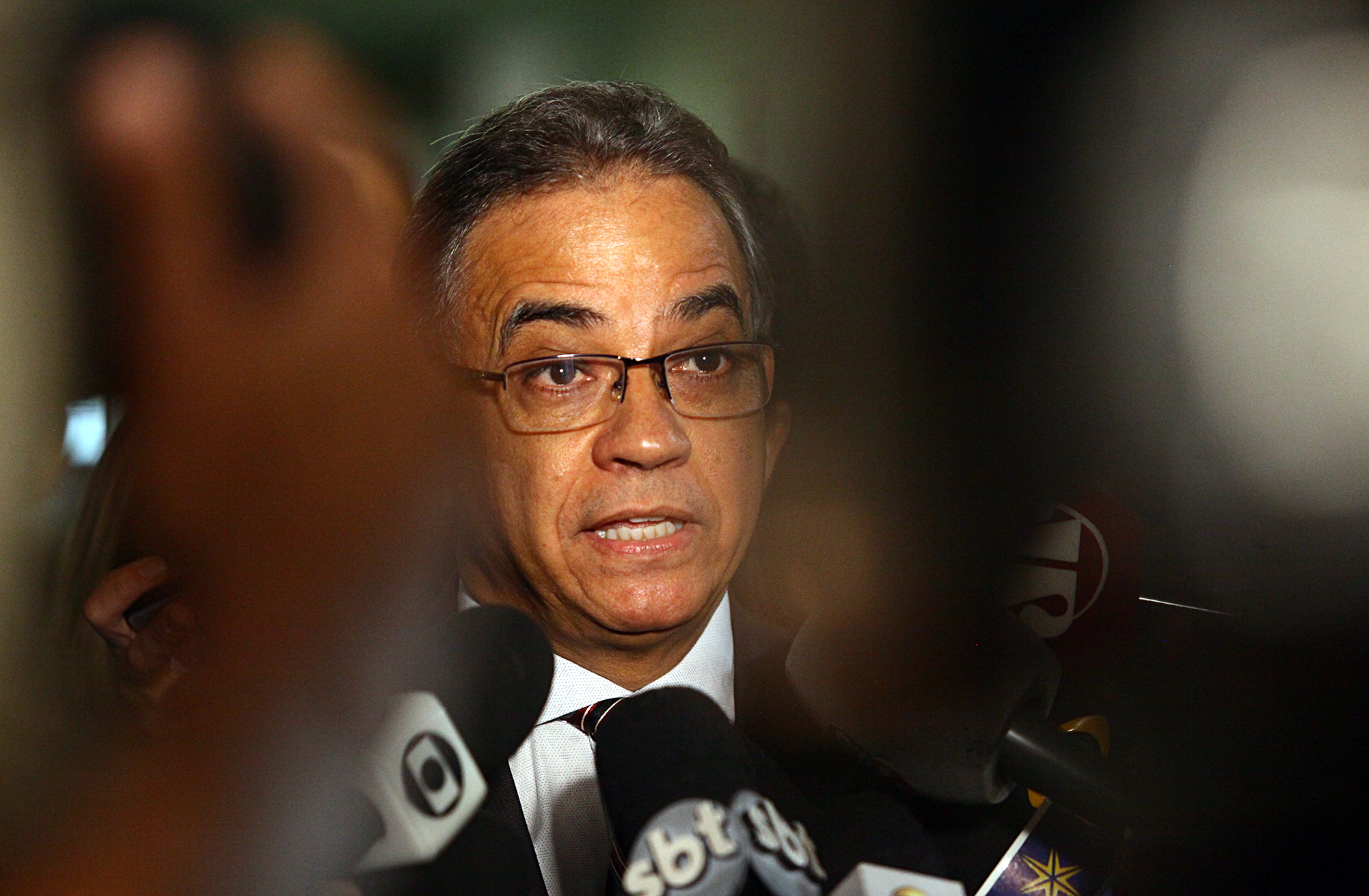 Ronaldo Fonseca (PROS-DF) dá entrevista após entregar o parecer | Antonio Augusto / Câmara dos Deputados