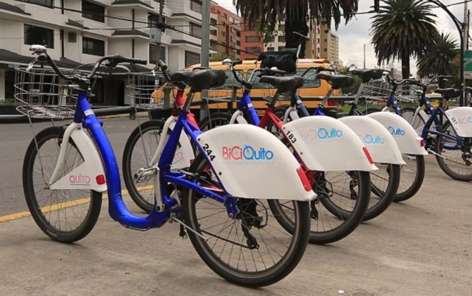 O BiciQuito começou em 2012 e hoje fornece 700 bikes tradicionais e 150 elétricas para compartilhamento. | Divulgação/Agencia Pública de Noticias de Quito