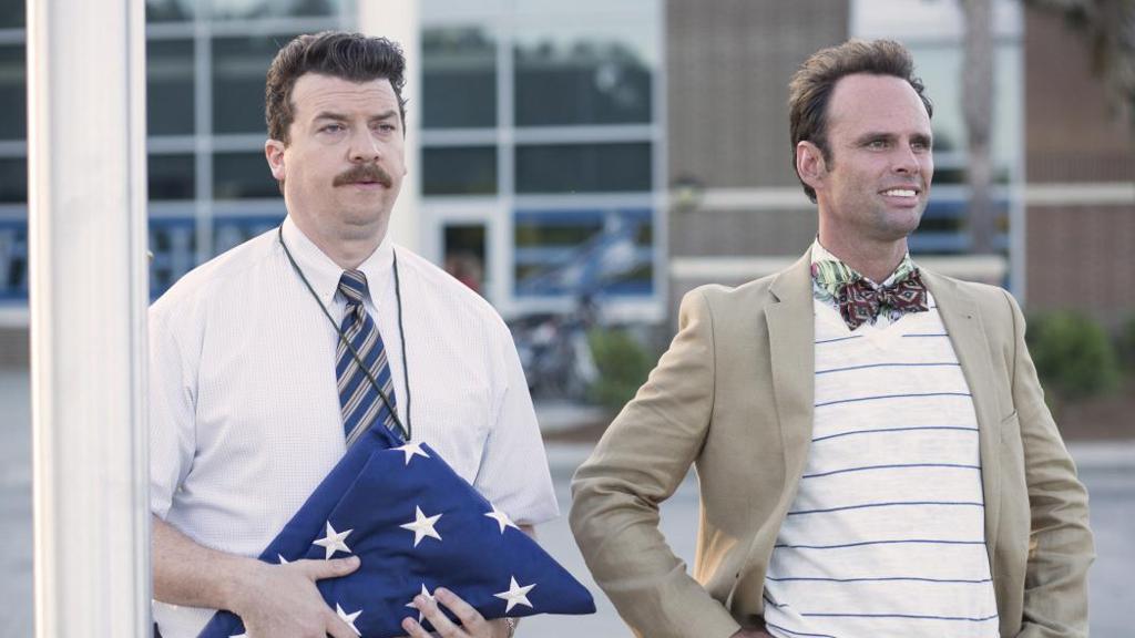 Neal Gamby (Danny McBride) e Lee Russell (Walton Goggins): disputa acirrada pelo cargo de diretor | HBO/Divulgação