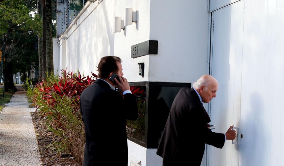 Casa que pertence a Joesley Batista foi alvo de busca da Polícia Federal. | Jorge Araújo/Folhapress