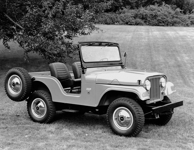 Jeep Willys CJ-5 em modelo da década de 1960. |