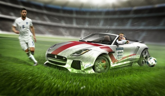 Os ingleses passearam de Jaguar F-Type Cabrio. |