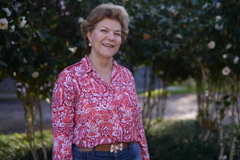 Cecília deixou a função de professora para ingressar na agricultura após ficar viúva, há 13 anos | Syngenta/Divulgação