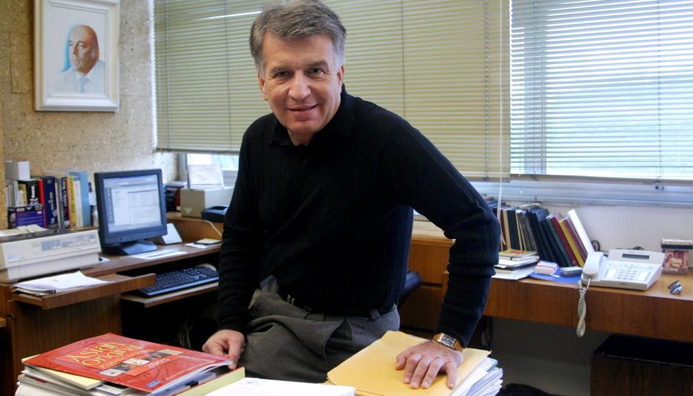 Editor vinha lidando com complicações de uma cirurgia feita em novembro do ano passado. | /Reprodução Facebook