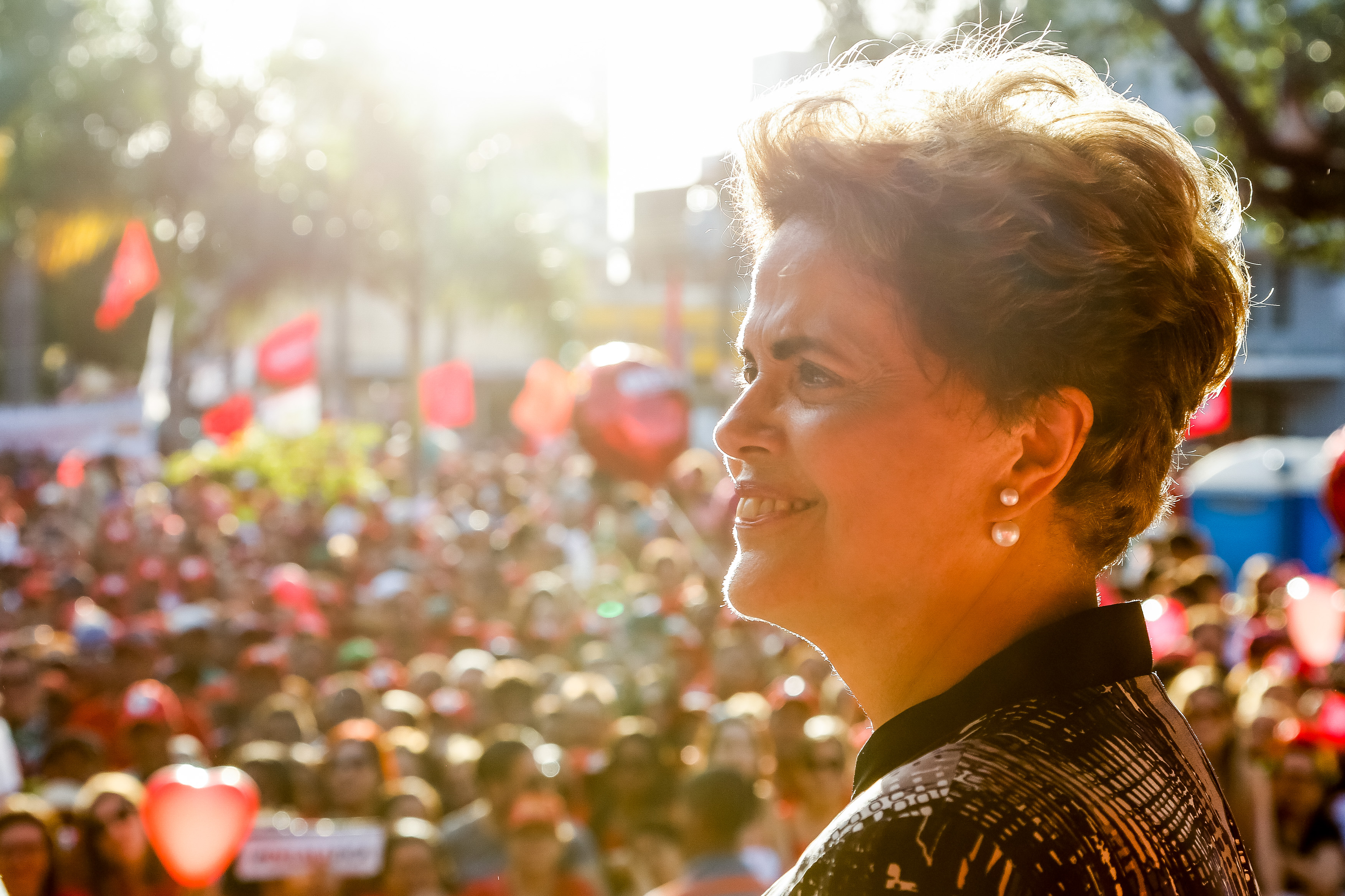 Dilma participa de evento em defesa de seu mandato, em Aracaju | Roberto Stuckert Filho/Presidência da República