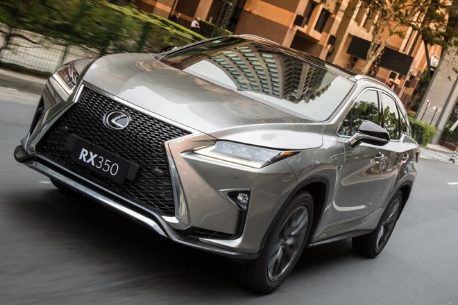 | Fotos: Malagrine/Divulgação/Lexus