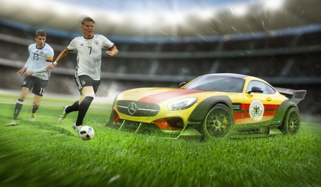 O Mercedes AMG GT R foi escalado para jogar com a seleção alemão. |