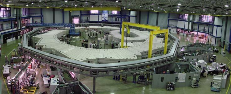 Laboratório nacional de luz síncroton usa internet de altíssima velocidade: são 40 Gbps, só possíveis pela Rede Nacional de Pesquisa | Onbox/WikiCommons