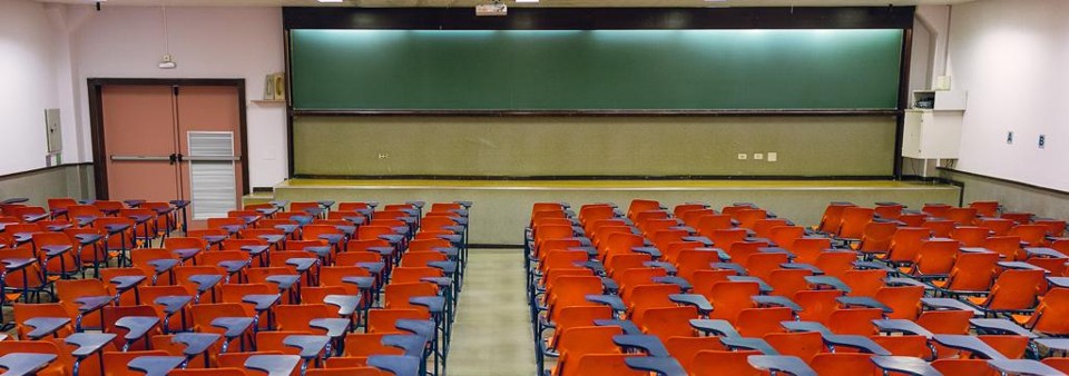 As aulas têm lugar na sede Batel do Curso Positivo (foto) e na UTFPR, no centro de Curitiba | Daniel Isoliani
/ Agencia de Noticias Gazeta do PovoI