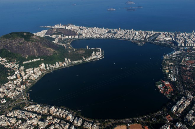 Estádio da Lagoa, na Lagoa Rodrigo de Freitas, ter[a eventos de canoagem e remo | YASUYOSHI CHIBA/AFP