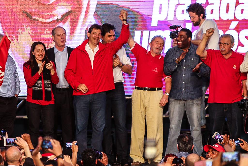 O PT oficializou neste domingo, 24, a candidatura do prefeito Fernando Haddad à reeleição na convenção do diretório municipal do partido, em São Paulo. | PAULO PINTO/AGPT