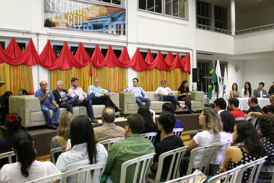Evento na Casa do Estudante Universitário (CEU) | Daniel Castellano/Gazeta do Povo