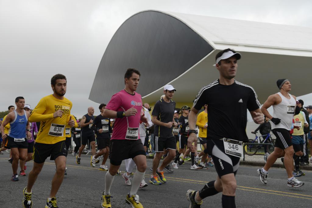 A corrida terá início em ponto localizado na frente do Museu Oscar Niemeyer | Henry Milleo/ Gazeta do Povo