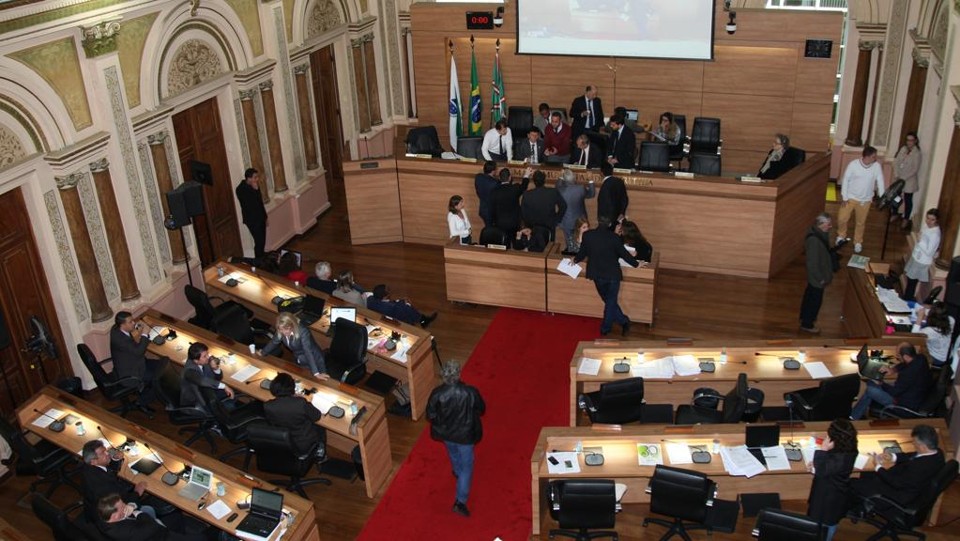 Dos 33 vereadores que tentam mais quatro anos de mandato, apenas quatro responderam e-mail. | Aniele Nascimento/Gazeta do Povo