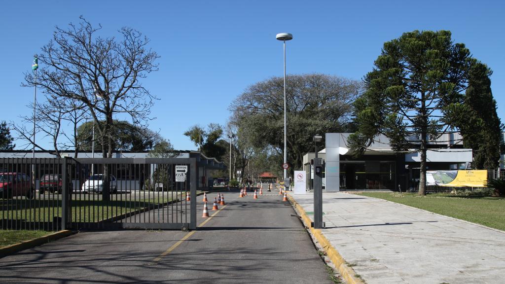 Novo campus da Universidade Tecnológica do Paraná (UTFPR), instalado na Cidade Industrial de Curitiba, onde antes ficava uma fábrica da Siemens. | Aniele Nascimento/Gazeta do Povo