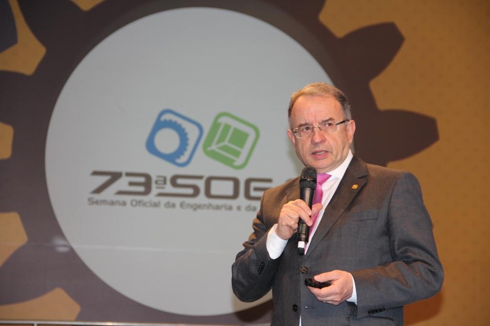 Presidente da CBIC José Carlos Martins destacou a importância de investimentos no setor para a geração de empregos | Crea-PR/Divulgação