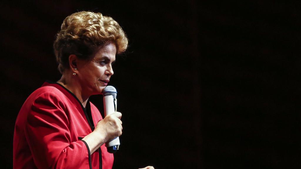 Dilma virou ré no processo de impeachment no Senado. | Daniel Castellano/Gazeta do Povo
