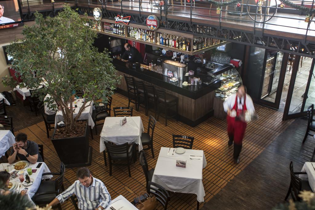 Curso de Gestão de Bares e Restaurantes é uma das novidades da pós-graduação da Opet | Marcelo Andrade/Gazeta do Povo