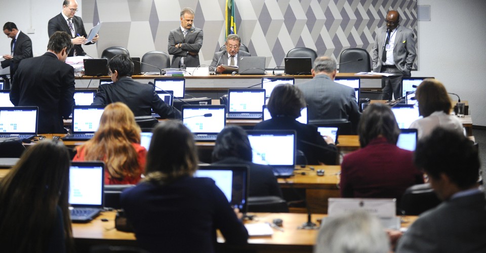 Reunião da CCJ do Senado, que aprovou o reajuste aos ministros do STF | Marcos Oliveira/Agência Senado