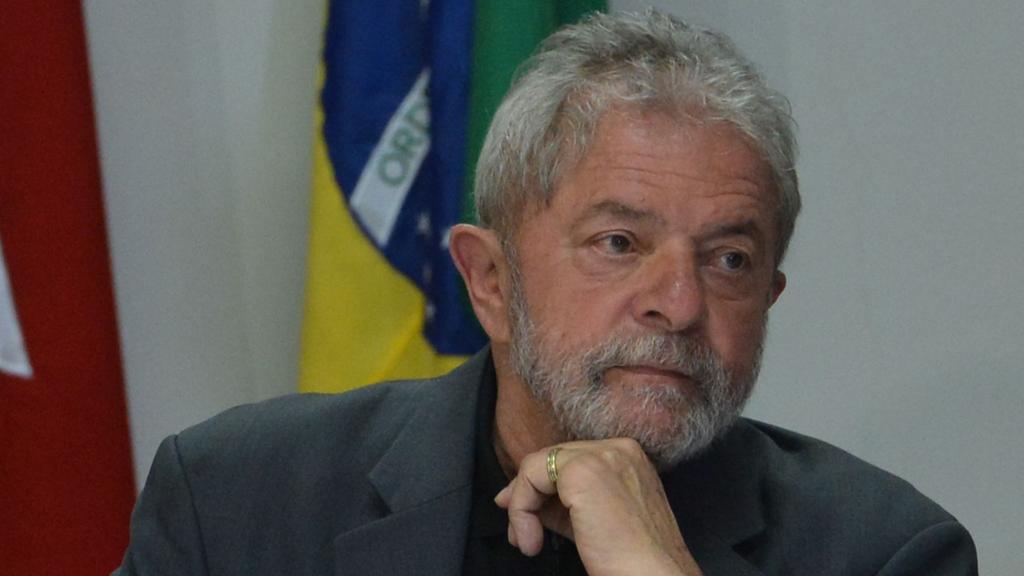 A Lava Jato suspeita que Lula é o verdadeiro proprietário do sítio Santa Bárbara, em Atibaia (SP), e do triplex 164-A no Guarujá | Ricardo Stuckert/Institulo Lula
