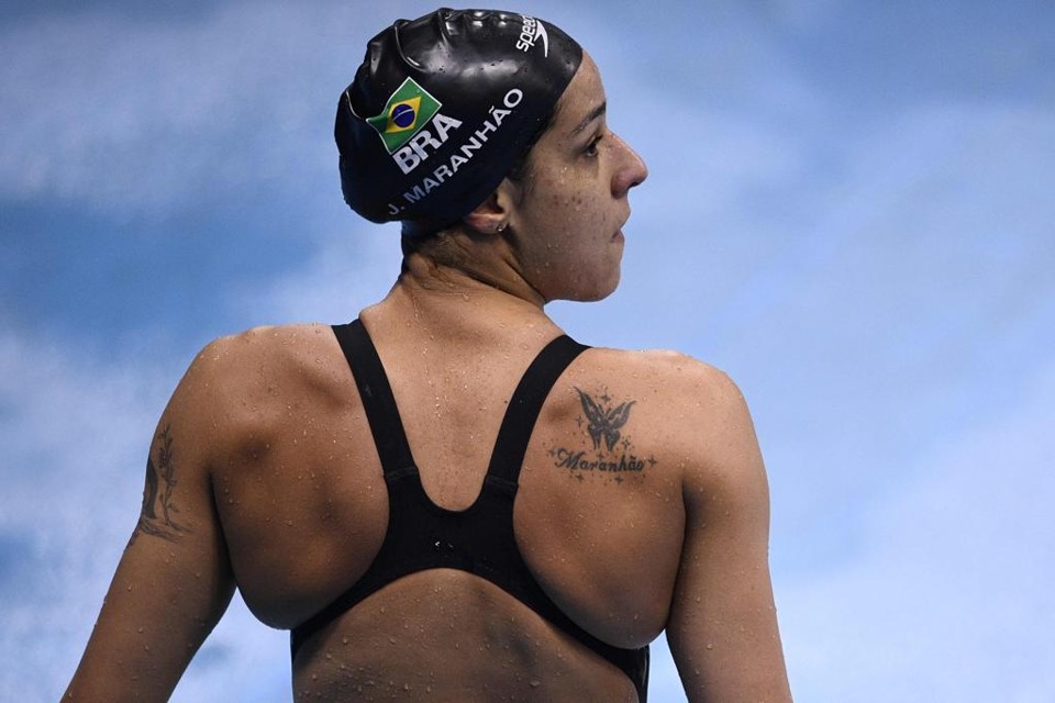 Joanna Maranhão antes do bateria classificatória para os 200m borboleta, nesta terça-feira | MARTIN BUREAU/AFP