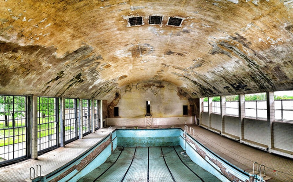 Piscina utilizada em competições da Olimpíada de Berlim, a “Olimpíada Nazista”, em 1936 | Divulgação/