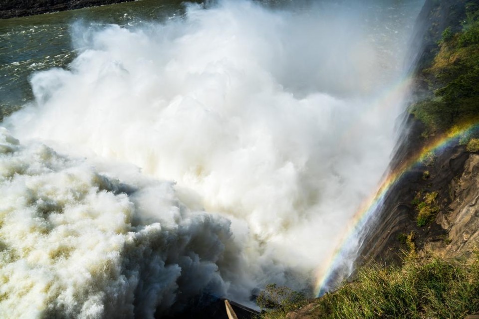 A vazão da manhã desta terça (23) encanta os olhos | Alexandre Marchetti/Itaipu Binacional
