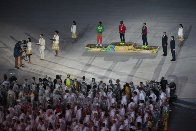 Premiação da maratona foi feita durante a festa, como tradicionalmente acontece | Albari Rosa/Gazeta do povo