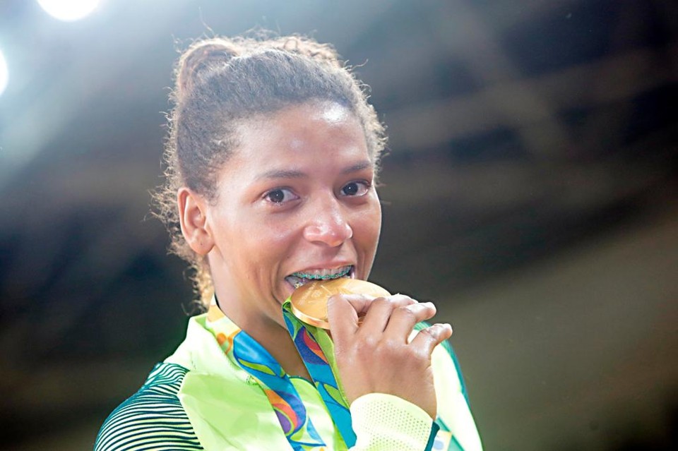 Rafaela Silva com o sonhado ouro olímpico: “ninguém treinou mais do que eu” | Albari Rosa/Gazeta do Povo