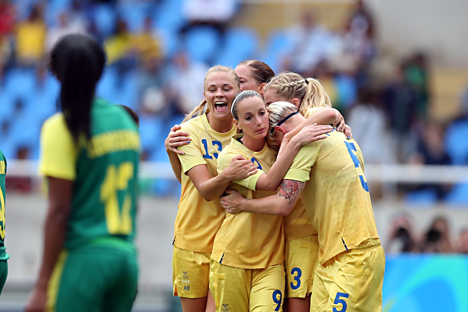 Suecas comemoram vitória que deu início aos jogos do Rio | Albari Rosa/Gazeta do Povo