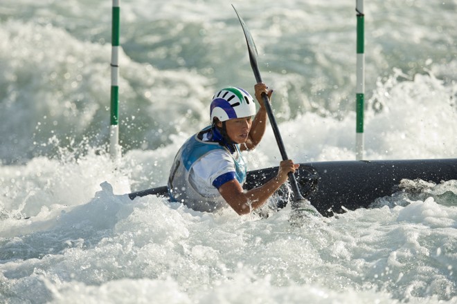 Canoísta brasileira Ana Sátila treina para a Rio-2016 no Parque Radical. | Albari Rosa/Gazeta do Povo