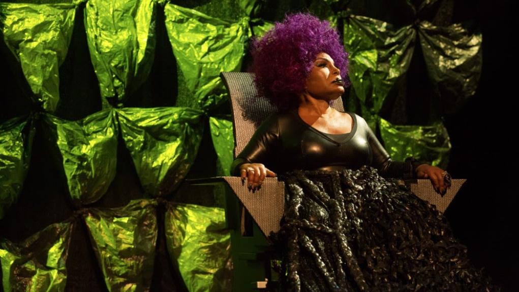 Elza Soares foi lembrada por seu trabalho mais recente com músicos paulistanos em “A mulher do fim do mundo” (2015). | Marcos Hermes/Divulgação