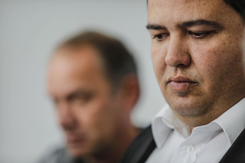 Presidente do Paraná, Leonardo Oliveira, em primeiro plano. | Jonathan Campos/Gazeta do Povo