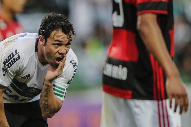 | Campos/Gazeta do Povo