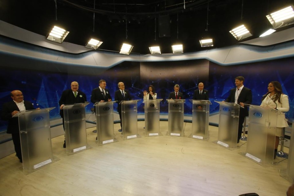 Os nove candidatos à prefeitura de Curitiba participaram do debate da Band | Pedro Serapio/Gazeta do Povo