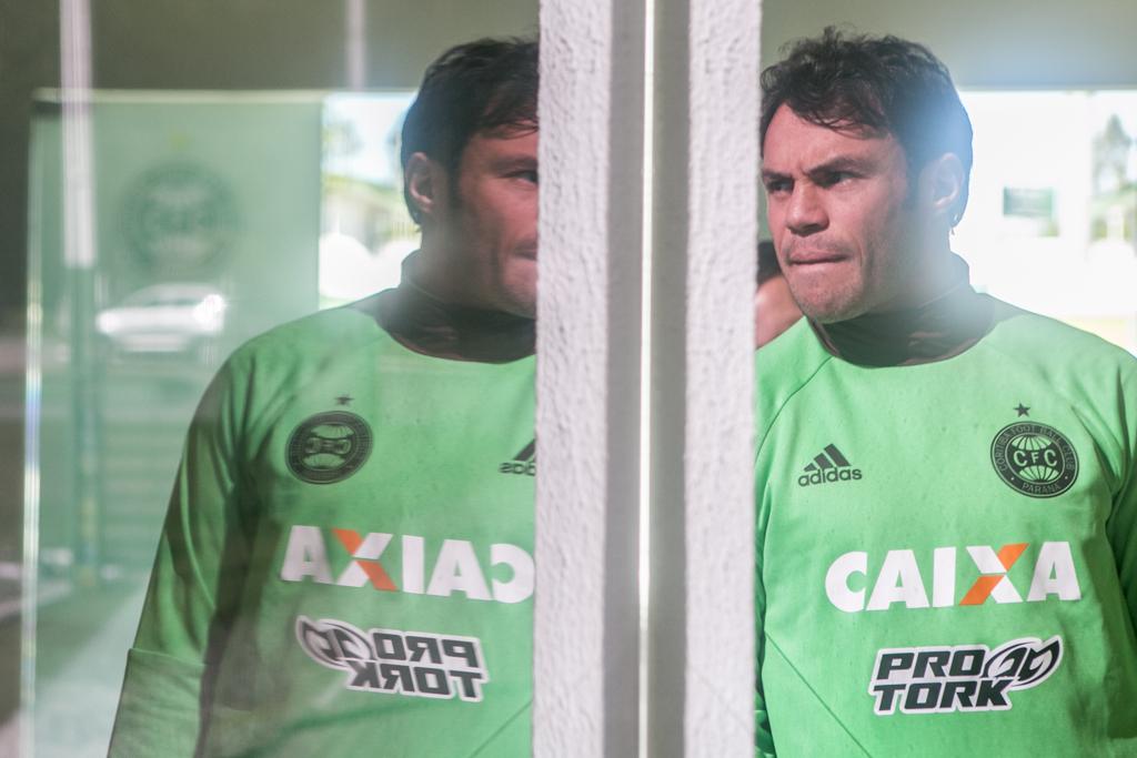 Artilheiro e líder em campo, o atacante Kléber é a grande esperança coxa-branca para ir longe na competição sul-americana. | Marcelo Andrade/Gazeta do Povo