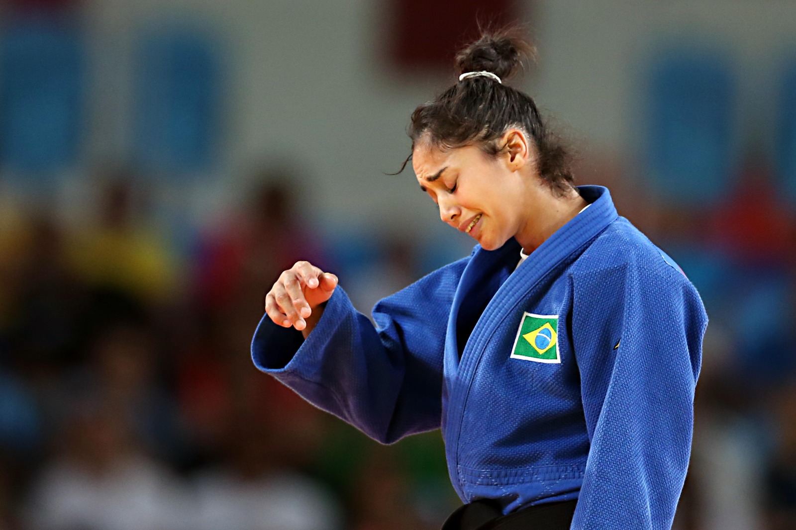 Mariana vai às lágrimas após derrota em luta que poderia lhe dar o bronze | Albari Rosa/Gazeta do Povo